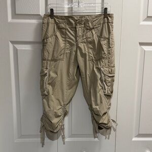 Outback Red Khaki Cargo Capri Pants
